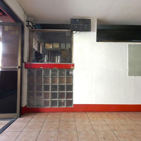 Busline Apartelle เกซอนซิตี้ ภายนอก รูปภาพ