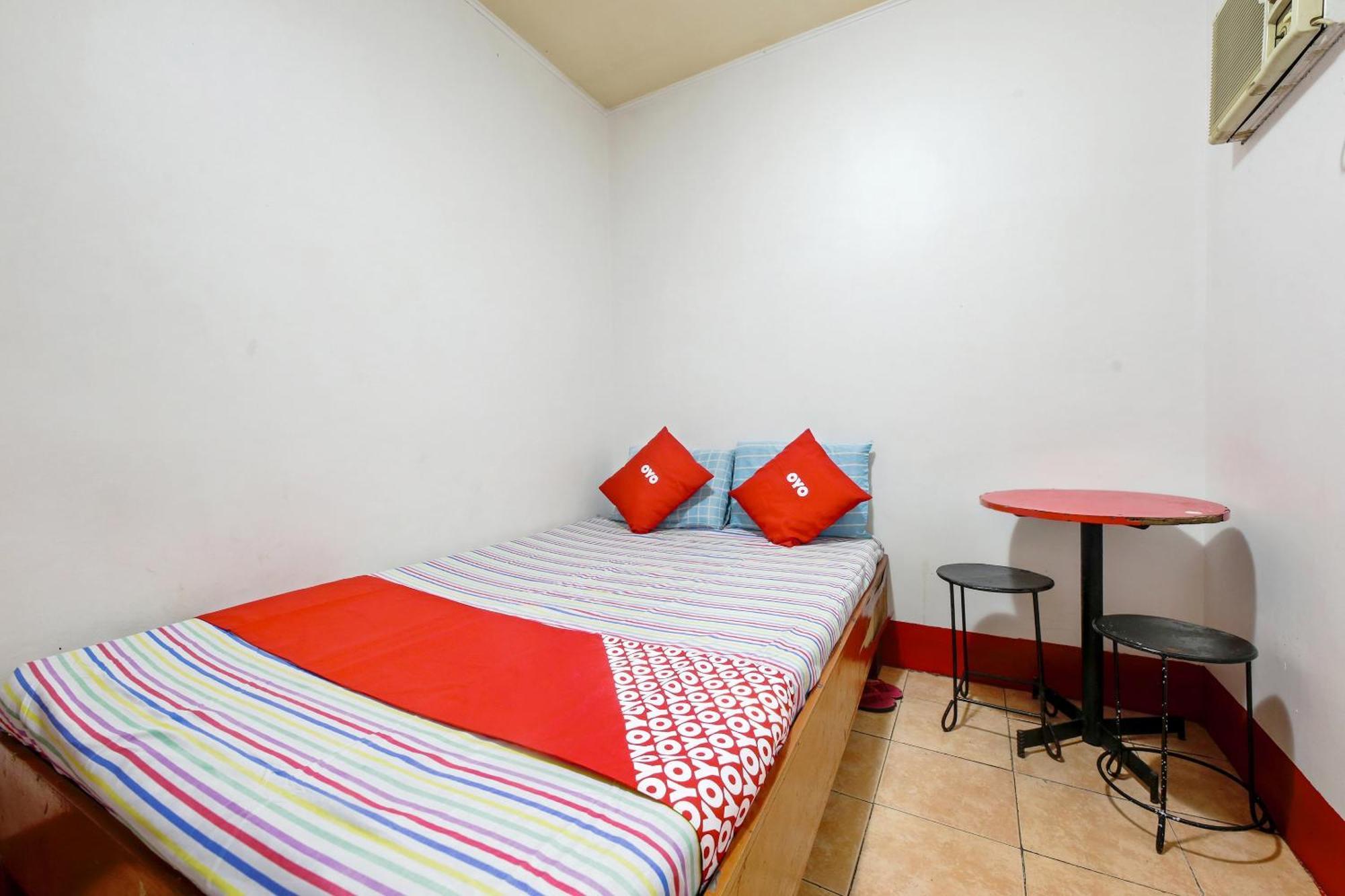 Busline Apartelle เกซอนซิตี้ ภายนอก รูปภาพ